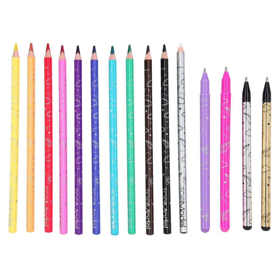 Top Model Colouring Book With Pen Set 5 Top Model Colouring Book With Pen Set - Image 3