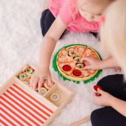 Melissa & Doug Wooden Pizza -TOYS'N'TUCK SALE 335860 693496bc 2422 4f66 a92b cbd7cda5a057